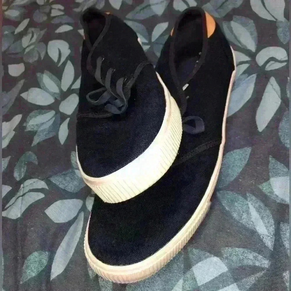 Toms shoes dark blue size M 10 - Picture 7 of 9